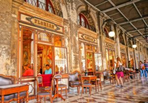 Florian外景回廊700