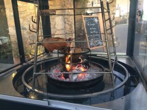 炙られる羊肉中ヒキ650